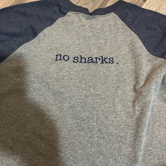 Lake Geneva. No Sharks 3/4 sleeve top- size M - Picture 3 of 5
